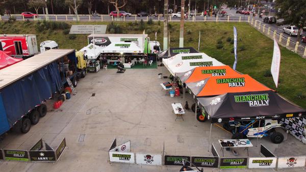 Box da Bianchini Rally no parque de apoio, em Campina Grande (PB) (Sanderson Pereira/Photo-S)