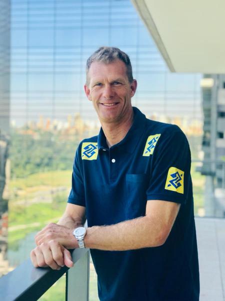 Robert Scheidt é capitão do SSL Team Brasil