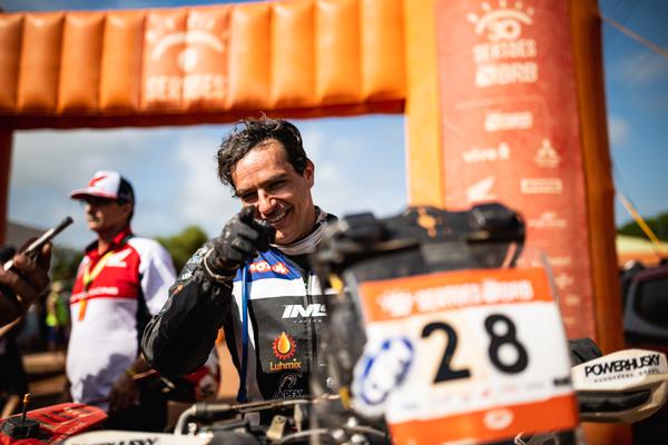 Rodrigo Sallum: Campeão Moto 3 e nono na geral da edição épica do Sertões (Victor Eleutério/Fotop)