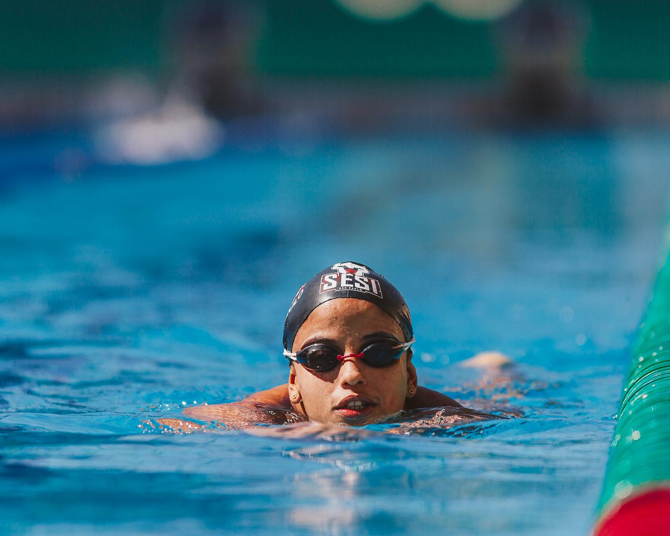 Etiene volta a nadar neste sábado, no encerramento do torneio