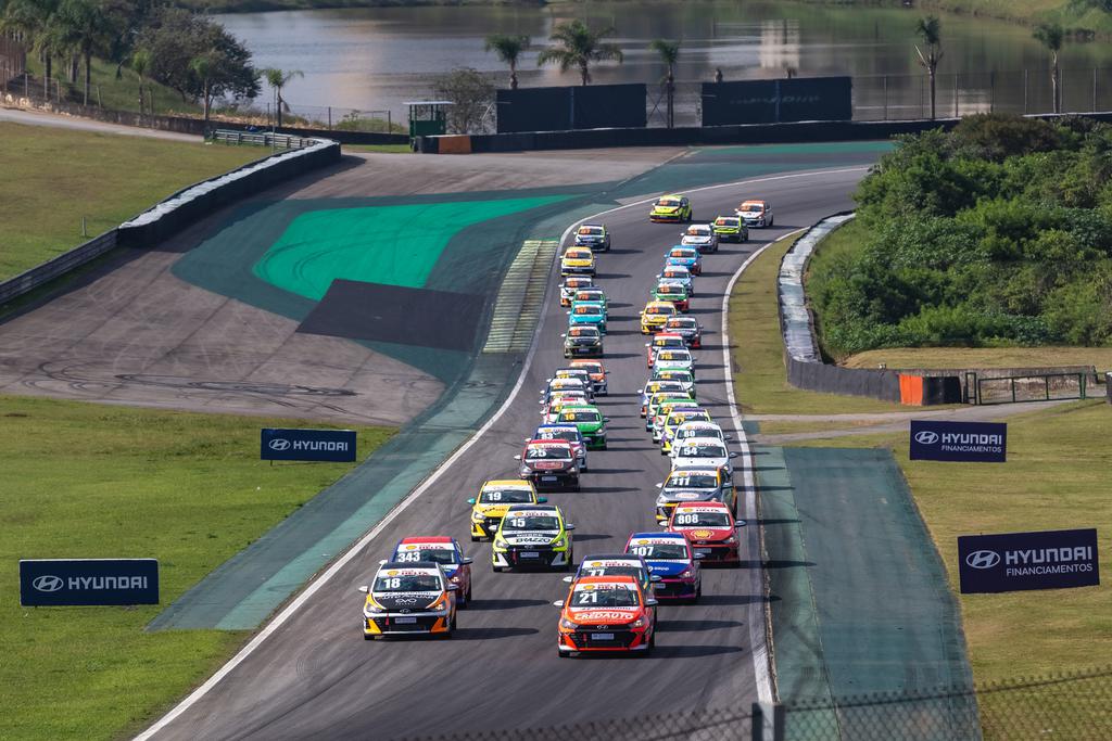 40 carros e 50 pilotos participarão da etapa em Interlagos