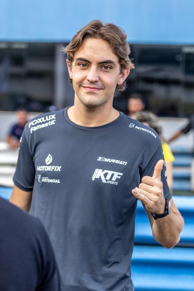 Zezinho Muggiati quer o top 10 no Velocitta (Rodrigo Guimarães/KTF)